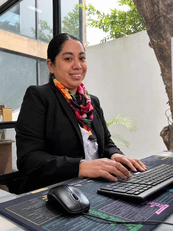 Lic. Silvia Lara